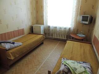 Гостиница Узоры Иркутск Бюджетный двухместный номер с 2 отдельными кроватями-3